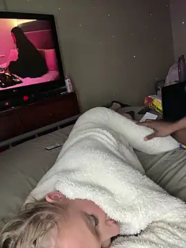 Snapshot of princesspassionn chatting on 02.23.26 princesspassionn online show from 02.23.26