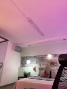 Emilia Bakerr online show from 12.11.24