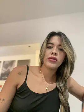 Emilia Bakerr online show from 01.11.25