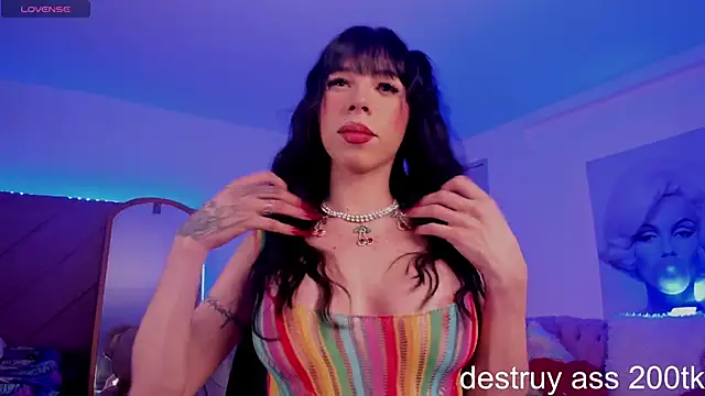 Snapshot of Marily_Daniela_ chatting on 09.12.25 Marily Daniela online show from 09.12.25