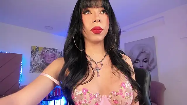 Snapshot of Marily_Daniela_ chatting on 06.27.26 Marily Daniela online show from 06.27.26