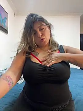 MrsFoucher online show from 01.05.25