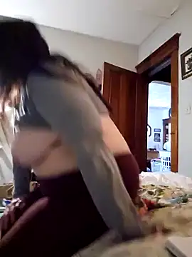 Snapshot of sweetkitty111 chatting on 02.11.25 sweetkitty111 online show from 02.11.25