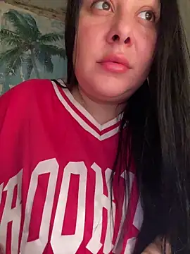 DaisyStreet online show from 11.23.25