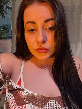 Snapshot of DaisyStreet chatting on 03.16.26 DaisyStreet online show from 03.16.26