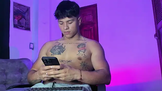 Dominic Biker   online show from 02.11.26