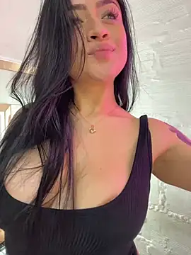 lucianaroy online show from 02.28.25