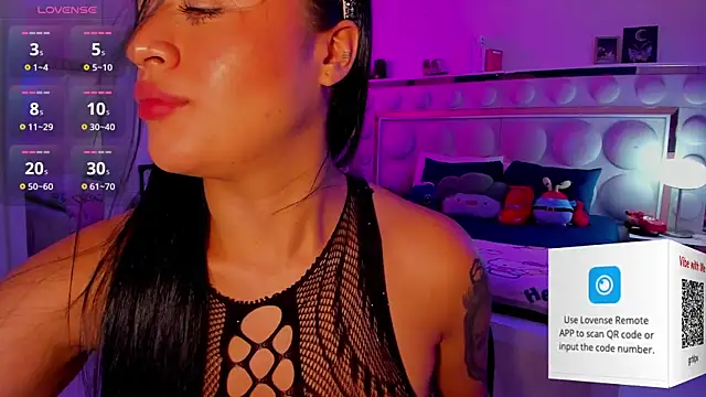 lucianaroy online show from 07.03.26