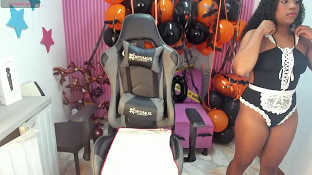 lia 16 online show from 10.25.25