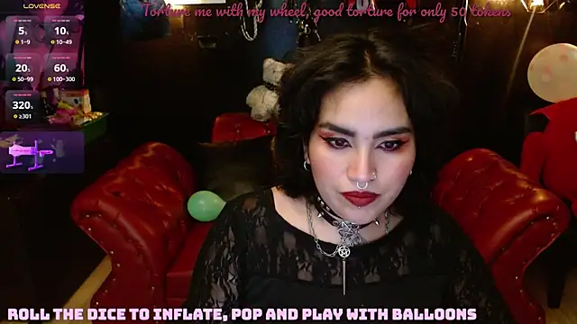 Snapshot of kureiji_hentaii chatting on 01.16.25 kureiji hentaii online show from 01.16.25