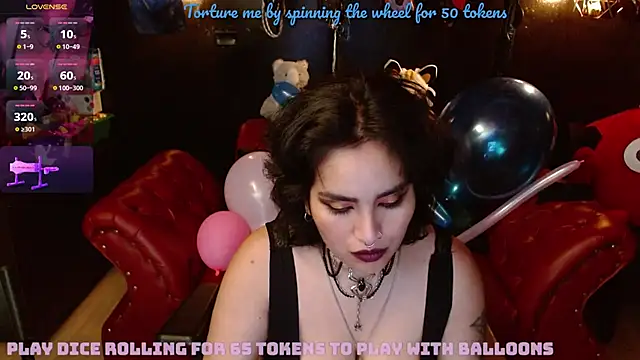 Snapshot of kureiji_hentaii chatting on 01.20.25 kureiji hentaii online show from 01.20.25