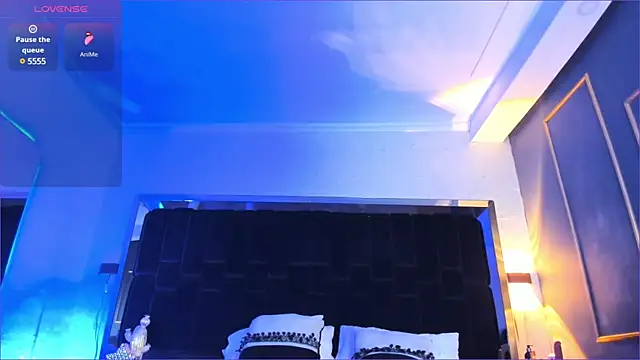 NikkySmiith online show from 03.11.25