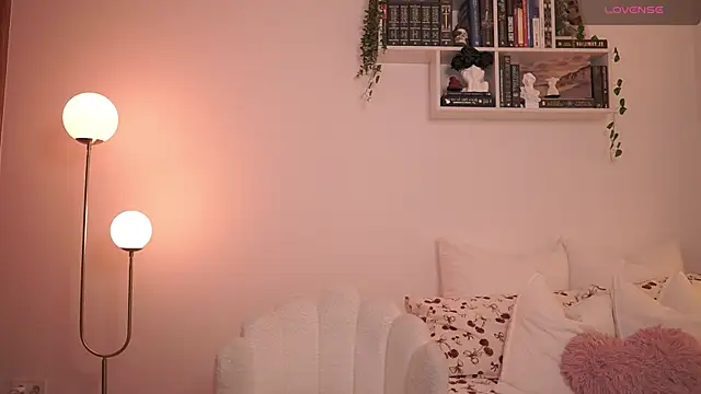 EmilyxRose - online show from 02.17.25