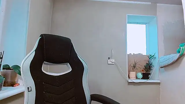 Snapshot of RosaJil chatting on 09.30.25 RosaJil online show from 09.30.25