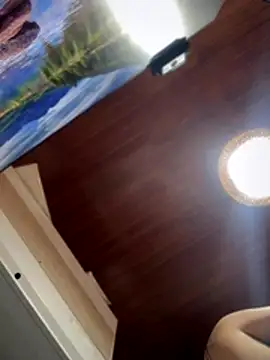 MarianaBenz online show from 11.05.25