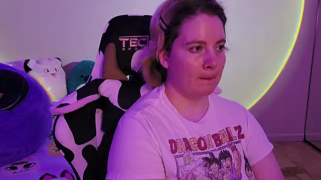 InternetFairy XO online show from 12.14.24