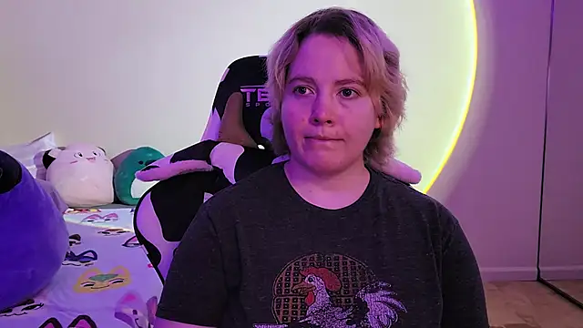 InternetFairy XO online show from 12.22.24