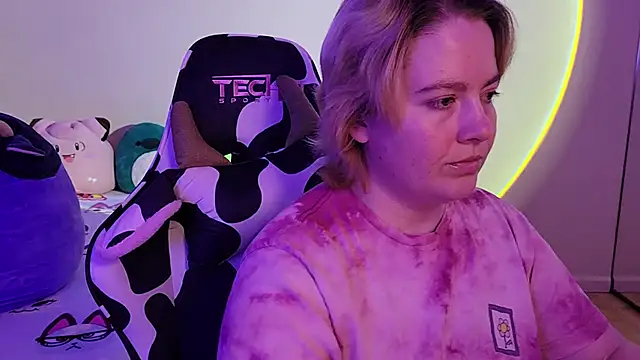 InternetFairy XO online show from 01.01.25