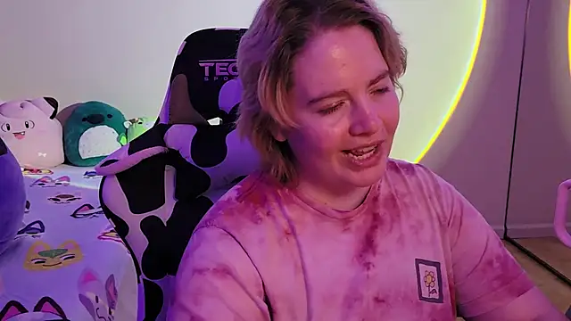 InternetFairy XO online show from 01.01.25