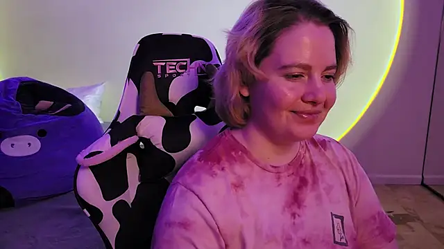 InternetFairy XO online show from 01.17.25