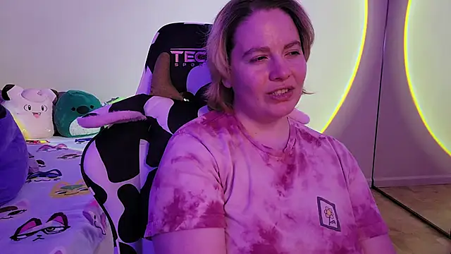 InternetFairy XO online show from 01.21.25