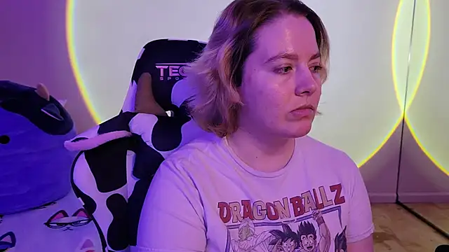 InternetFairy XO online show from 02.21.25