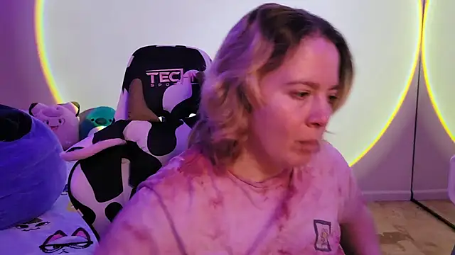 InternetFairy XO online show from 02.26.25