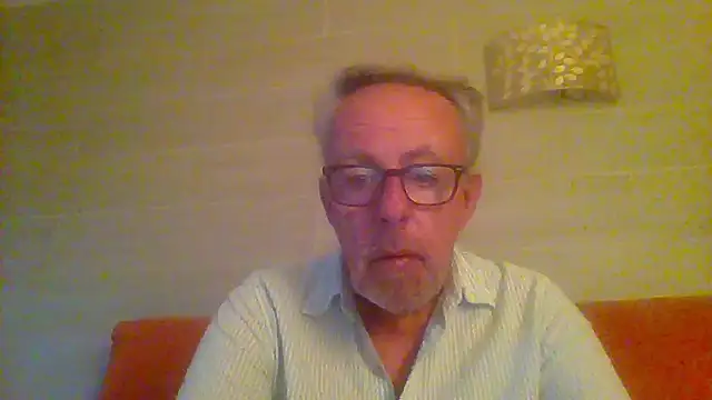 tuggy59 online show from 04.18.26