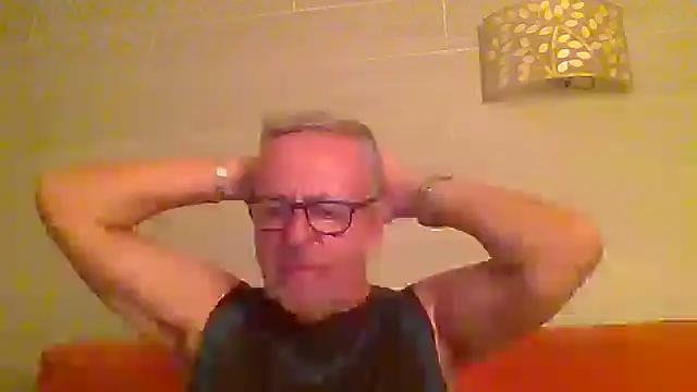 Snapshot of tuggy59 chatting on 06.29.26 tuggy59 online show from 06.29.26