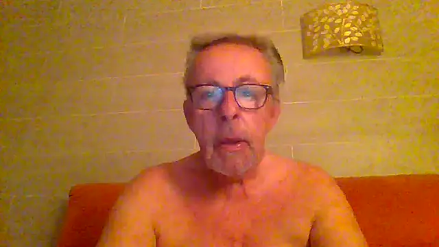 Snapshot of tuggy59 chatting on 07.02.26 tuggy59 online show from 07.02.26