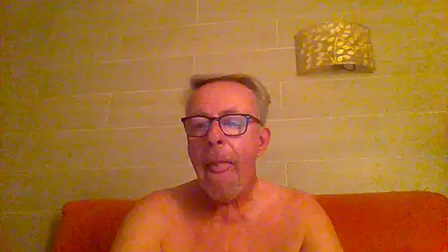 Snapshot of tuggy59 chatting on 07.03.26 tuggy59 online show from 07.03.26