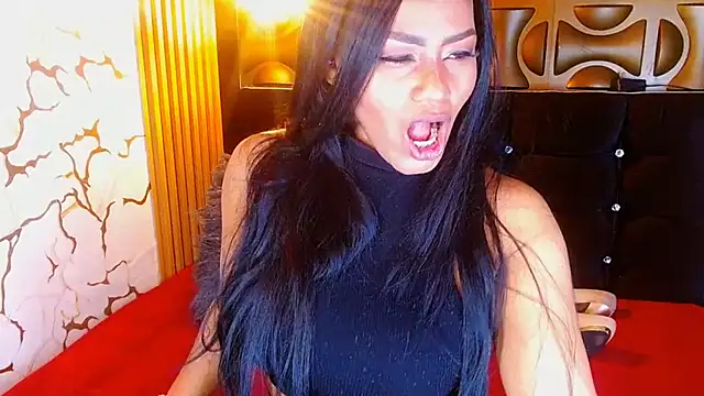 Snapshot of black_ambar chatting on 11.22.25 black ambar online show from 11.22.25