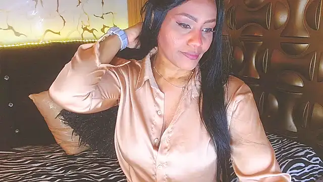 black ambar online show from 12.19.25