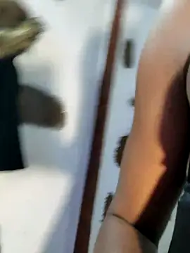 Jeniffer Jarvis online show from 03.05.25