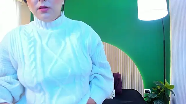 taylor bennet online show from 12.17.25