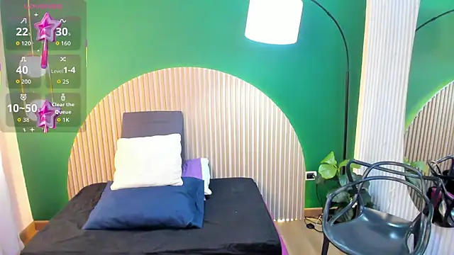 taylor bennet online show from 03.11.26