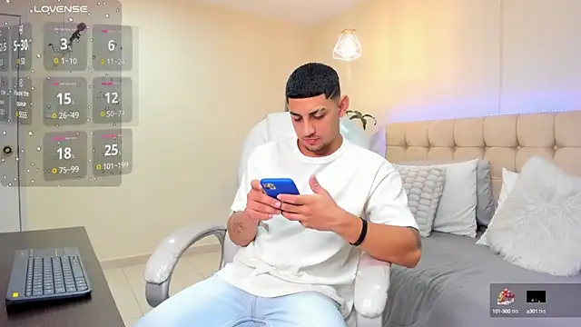 Alex cute77 online show from 03.05.25