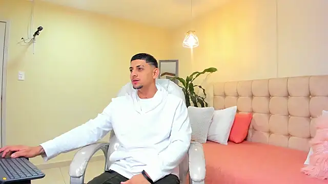 Alex cute77 online show from 03.10.25