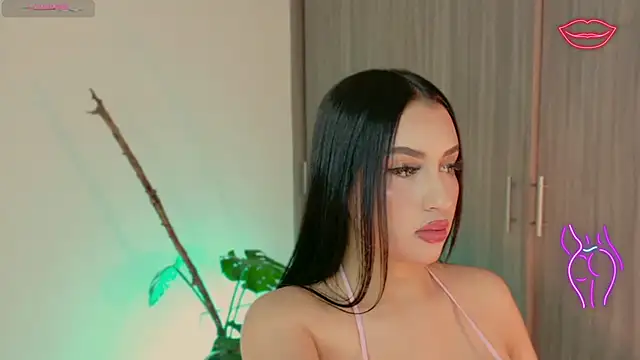 LindseyMoss online show from 12.21.25