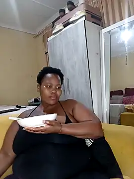 Snapshot of Real1SweetQueen chatting on 01.30.25 Real1SweetQueen online show from 01.30.25