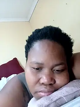 Snapshot of Real1SweetQueen chatting on 03.09.25 Real1SweetQueen online show from 03.09.25