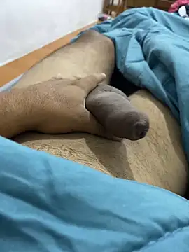 Snapshot of Enrrique30 chatting on 12.07.24 Enrrique30 online show from 12.07.24