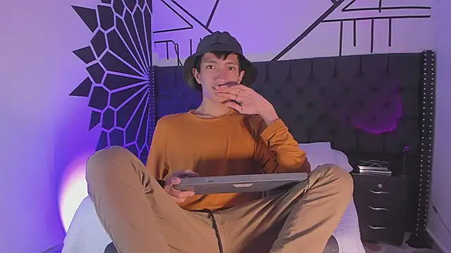 DereckCooperr online show from 02.12.25