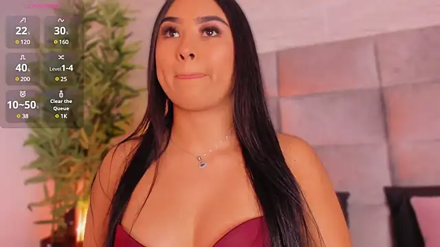 Snapshot of mia_crawford chatting on 03.17.25 mia crawford online show from 03.17.25