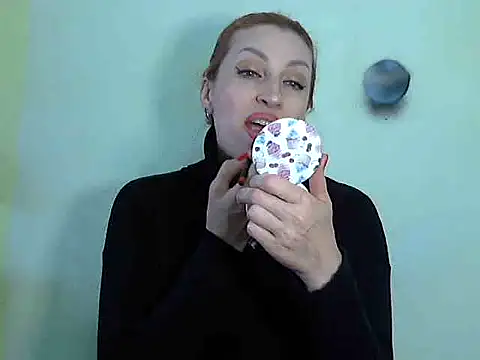 Jillian Pattie online show from 02.07.25