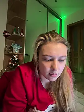 Snapshot of freiiaflower chatting on 11.29.25 freiiaflower online show from 11.29.25