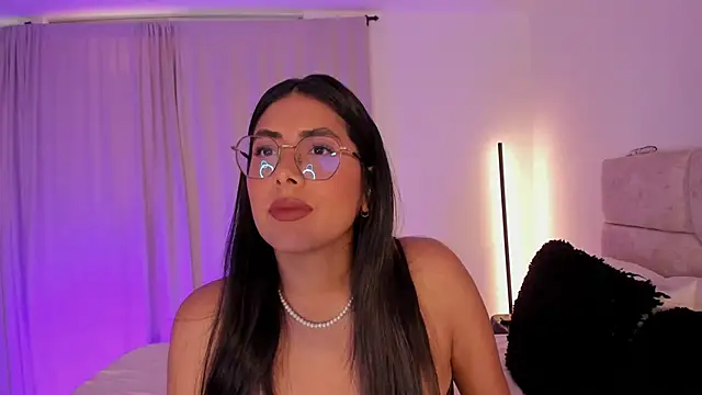 tina olsen07 online show from 04.19.26