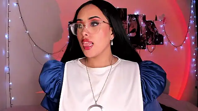 willow poisson online show from 11.29.25