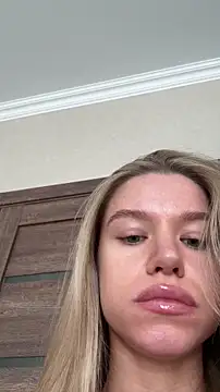 JessIsLove online show from 04.06.26