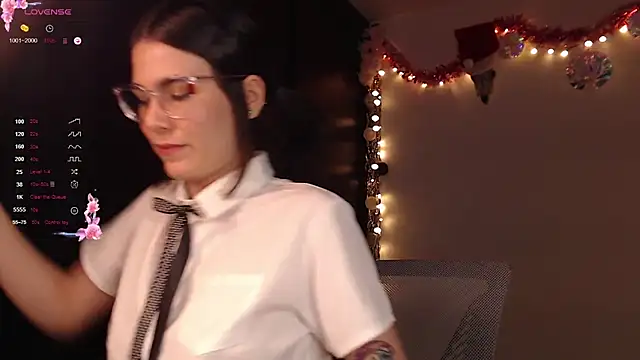 Snapshot of CherryBlossom___ chatting on 12.16.24 CherryBlossom online show from 12.16.24